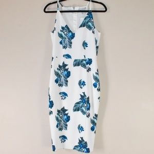 FLORAL WHITE MIDI BODYCON DRESS W/ BLUE FLOWERS